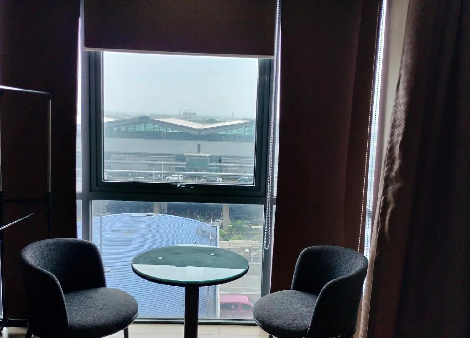 Rqui Condotel Across Naia Terminal 3 At Two Palm Tree Villas Pasay Aparthotel
